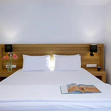 Hotel Smile 5*